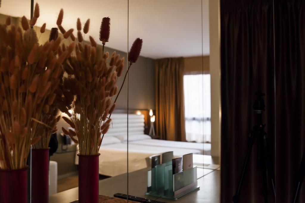Hotel Duero ลากูนา เด ดูเอโร ภายนอก รูปภาพ