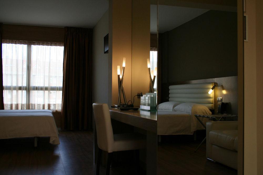 Hotel Duero ลากูนา เด ดูเอโร ภายนอก รูปภาพ